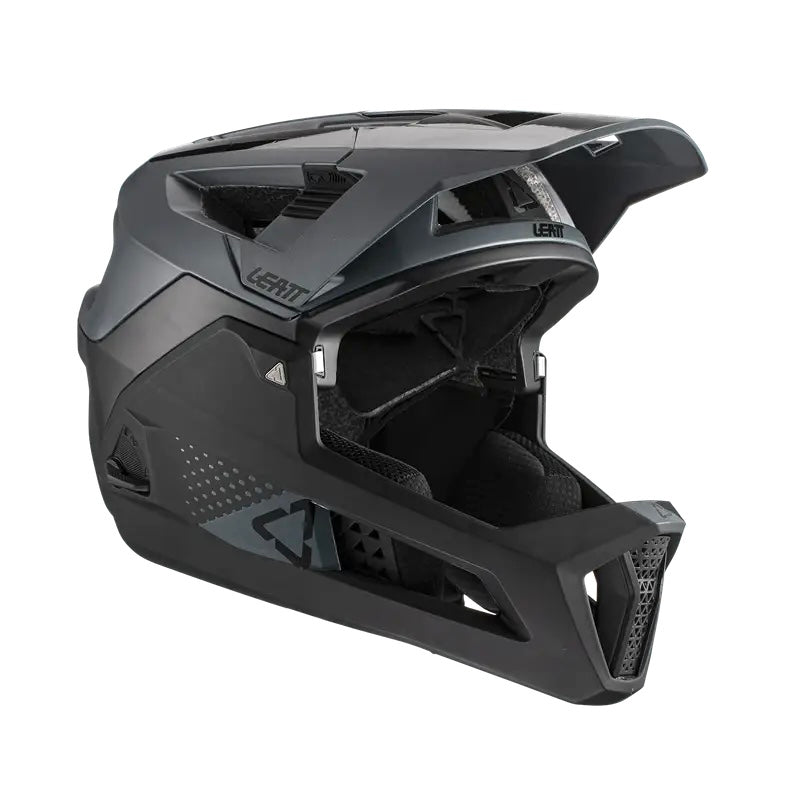 CC4A96D7-8F4E-4612-BCE1-744CFF900D60