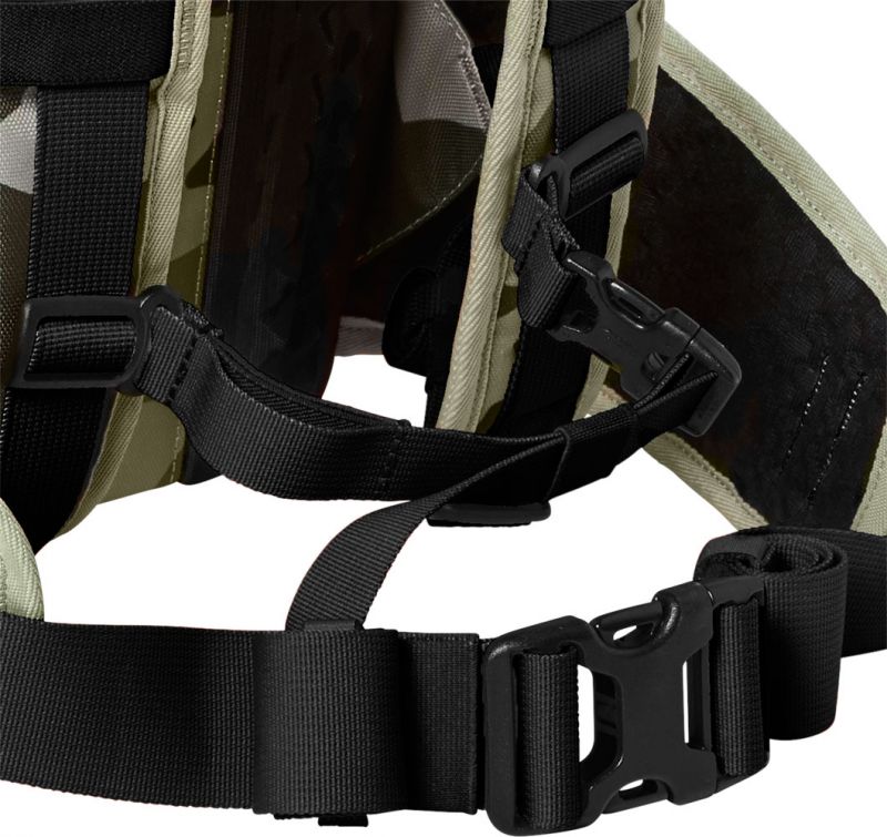 Fox-Head_Utility-10-L-Hydration-Pack-Fahrradrucksack_28407-031-10L_3_800x800