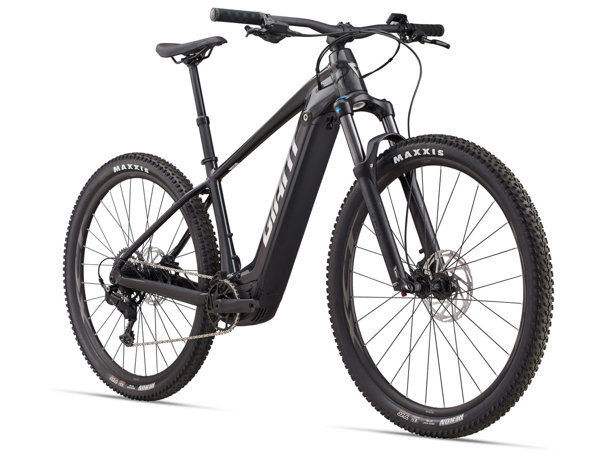 MY24FathomEplus2_ColorAGunmetalBlack_Front