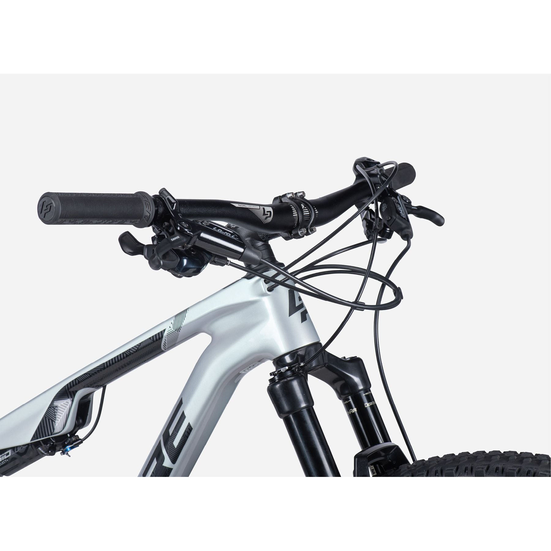 XRM 6.9 MY22 Web &#8211; View (6)_2048x2048 copia