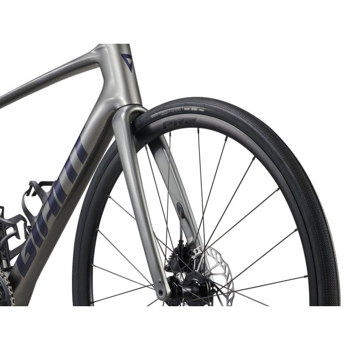 bicicletta-giant-defy-advanced-1-charcoalmilky-way-2024-9