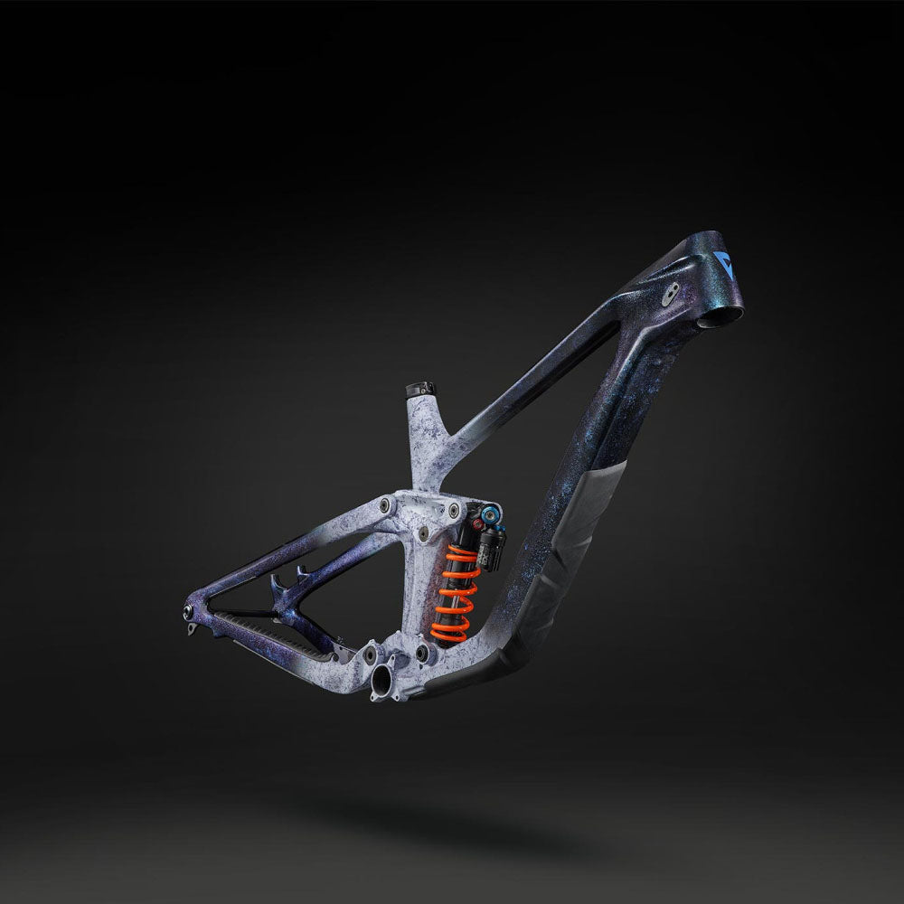 reign_adv_pro_gallery03 copia