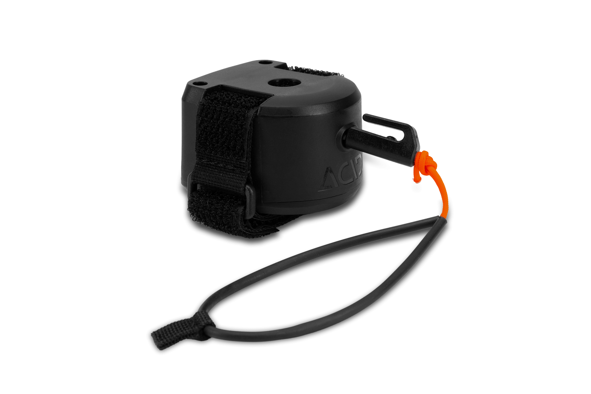 synqup_93318_F1_00_1920x1920